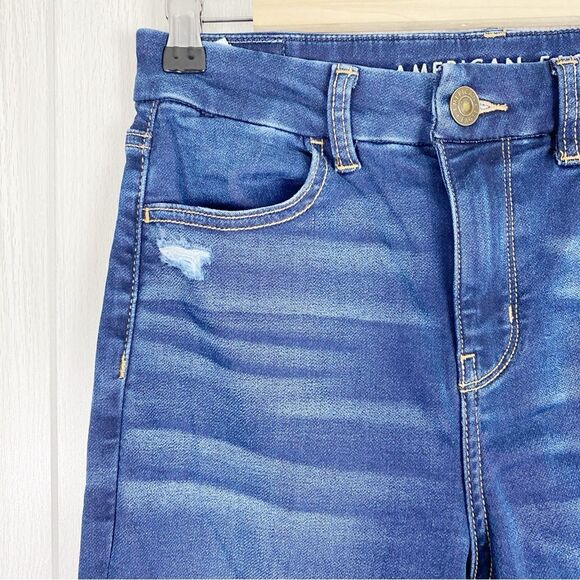 American Eagle | Distressed Curvy Hi Rise Jegging Size 4 (Extra Long) - Picture 3 of 10